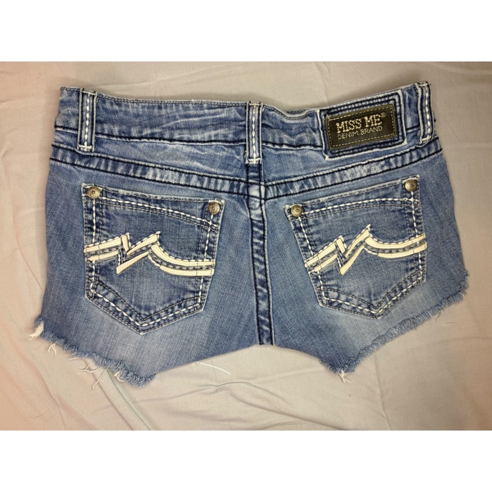 Miss‎ Me Cut Off Denim Shorts Womens 29 Blue Excellent Distressed Y2K JD1038T2